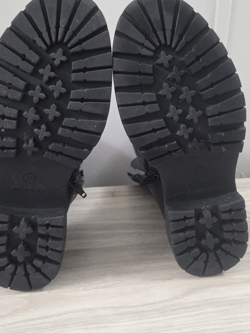 Steve Madden Black Lace-Up Combat Boots with Side Zipper Y2k 71/2 . - Picture 6 of 9